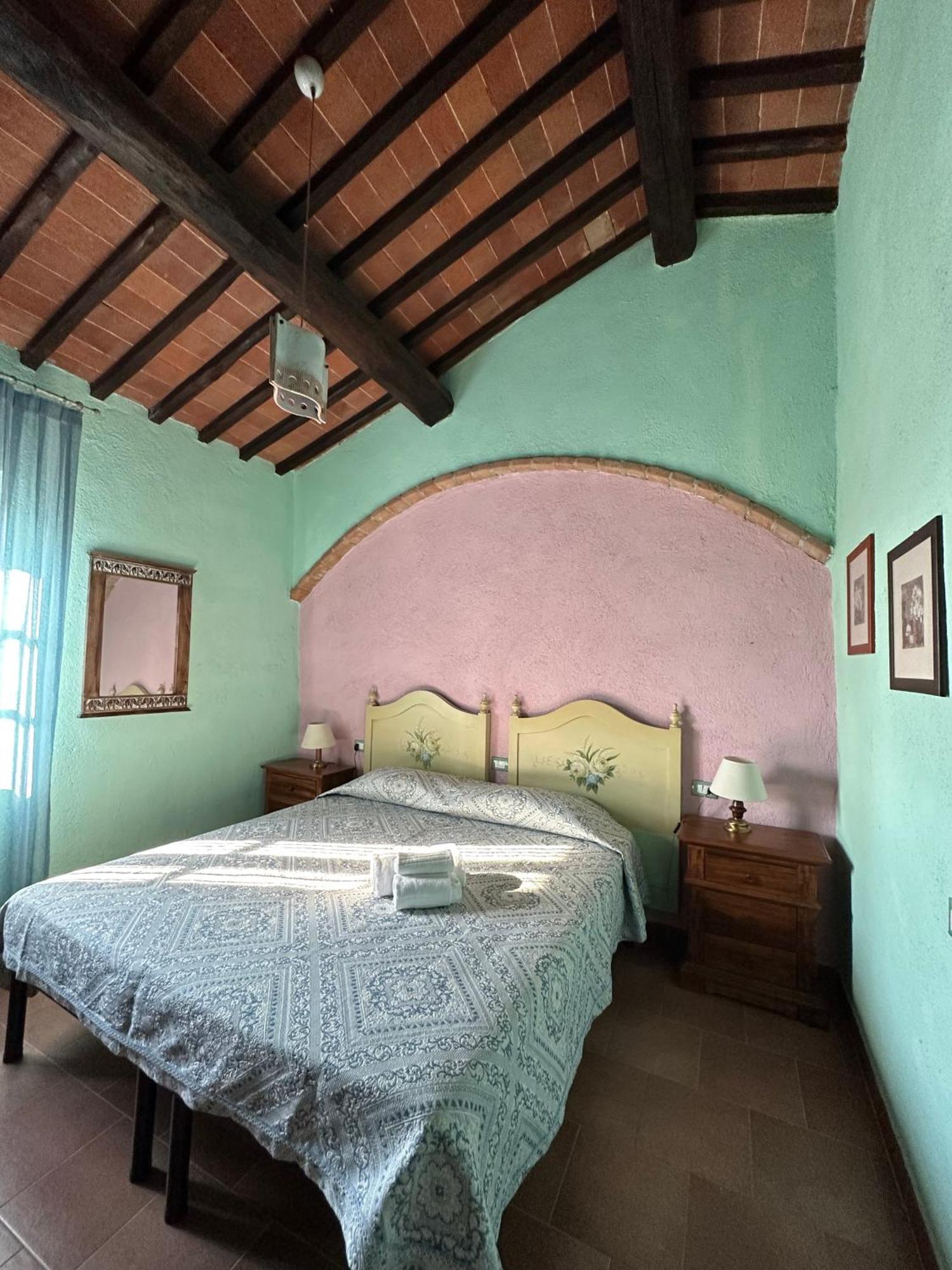 Apartament Borgo Tignano Casole dʼElsa Zewnętrze zdjęcie